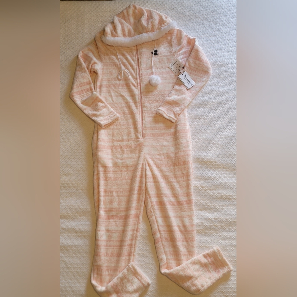 Bearpaw Hooded Fluffy Onesie Pink Medium NWT